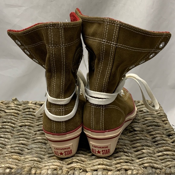 Converse height top sneakers size 6 - Picture 3 of 8